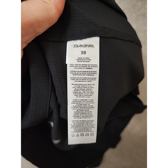 Dakine Cyclone 18" Boardshorts Mens 38 Black Performance Stretch NEW - Picture 8 of 9